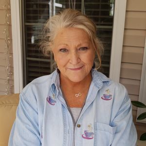 Meet your Posher, Janie